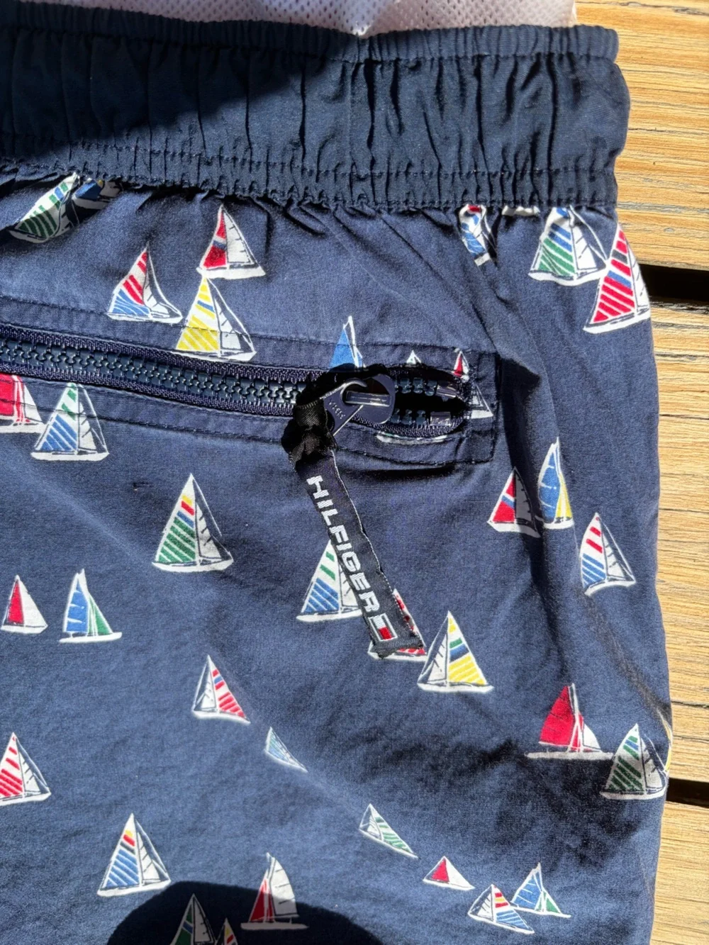 TOMMY TRUNKS Navy Swim Trunks with Multicolor Sail Pattern VINTAGE XL